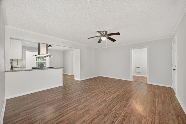 714 E Humble Street, Baytown, TX 77520