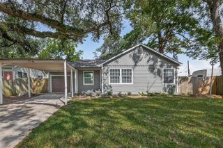 714 E Humble Street, Baytown, TX 77520