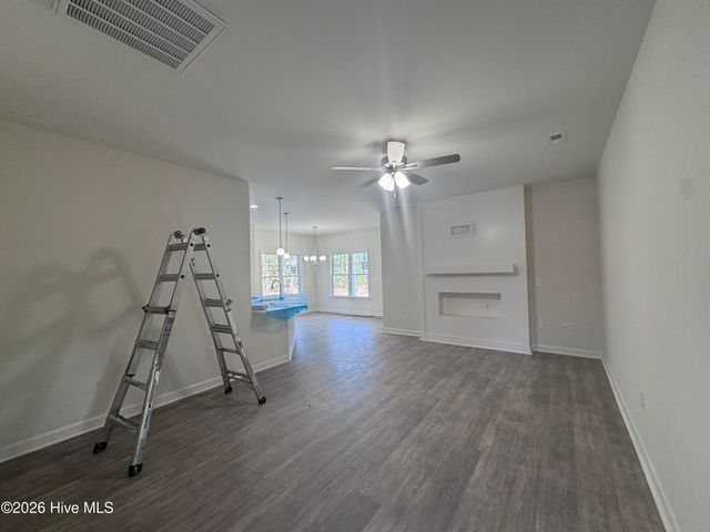 1725 Cardinal Drive, Deep Run, NC 28525