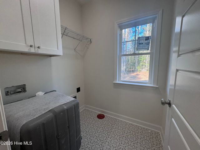 1725 Cardinal Drive, Deep Run, NC 28525