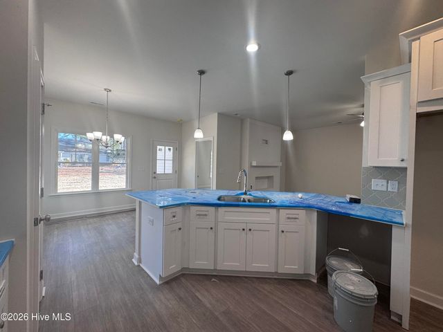 1725 Cardinal Drive, Deep Run, NC 28525