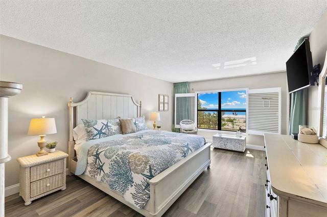 900 GULF BLVD 104, Indian Rocks Beach, FL 33785