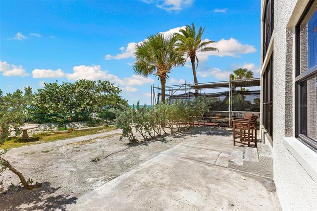 900 GULF BLVD 104, Indian Rocks Beach, FL 33785