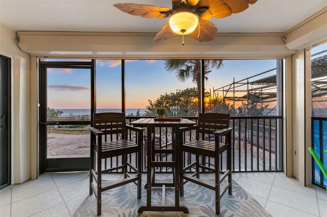 900 GULF BLVD 104, Indian Rocks Beach, FL 33785