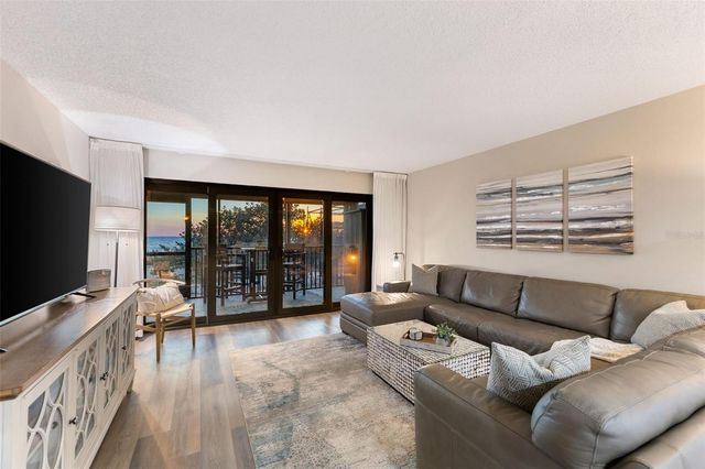 900 GULF BLVD 104, Indian Rocks Beach, FL 33785