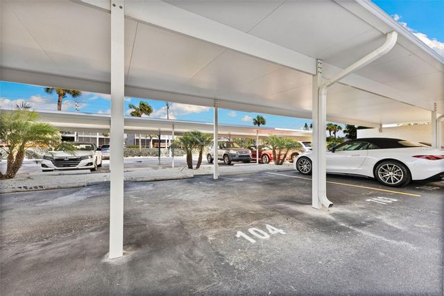 900 GULF BLVD 104, Indian Rocks Beach, FL 33785