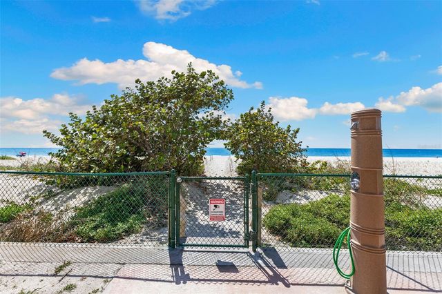 900 GULF BLVD 104, Indian Rocks Beach, FL 33785