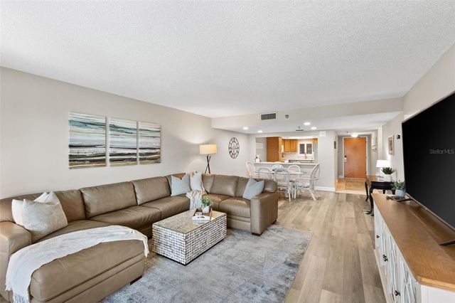 900 GULF BLVD 104, Indian Rocks Beach, FL 33785