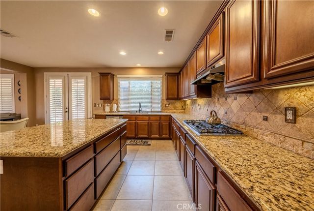 32564 Quiet Trail, Winchester, CA 92596
