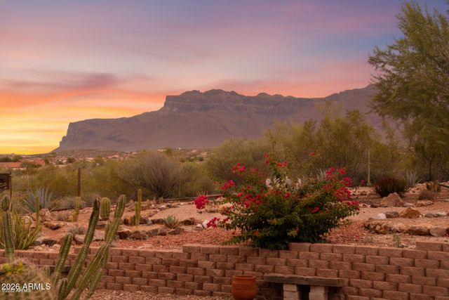 5175 S KINGS RANCH Road, Gold Canyon, AZ 85118