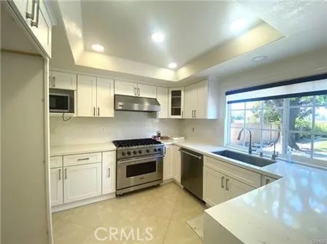 11095 Begonia Avenue, Fountain Valley, CA 92708