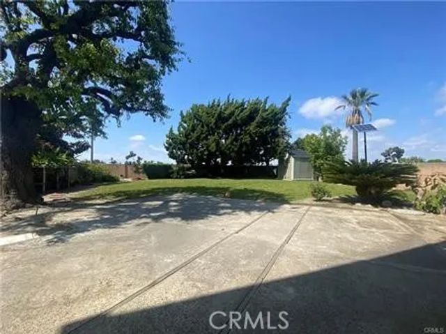 11095 Begonia Avenue, Fountain Valley, CA 92708