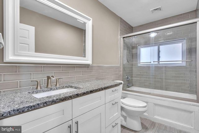 36 PEARTREE LN, Willingboro, NJ 08046