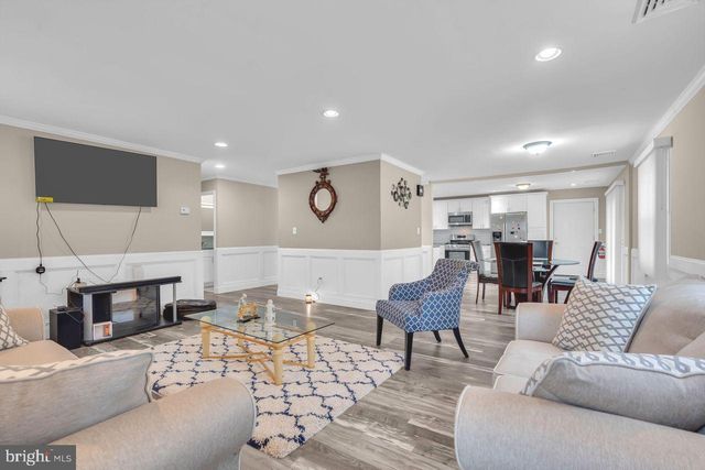 36 PEARTREE LN, Willingboro, NJ 08046