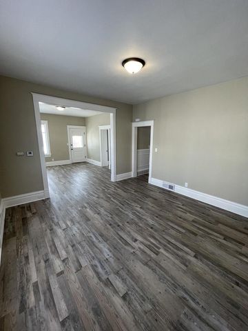 310 S 4TH AVENUE, Wausau, WI 54401