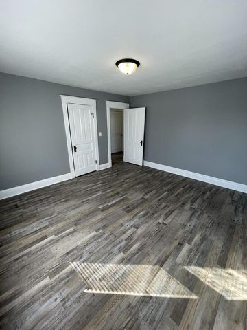 310 S 4TH AVENUE, Wausau, WI 54401