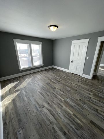 310 S 4TH AVENUE, Wausau, WI 54401