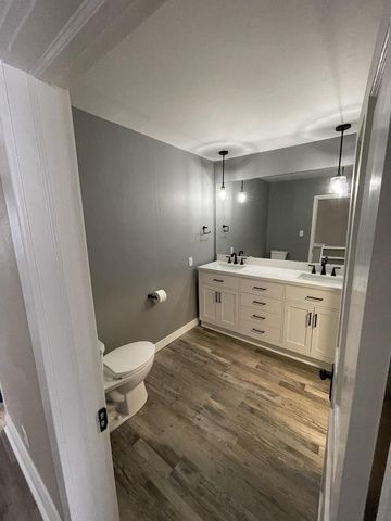 310 S 4TH AVENUE, Wausau, WI 54401