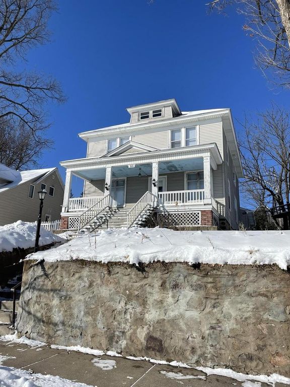 310 S 4TH AVENUE, Wausau, WI 54401