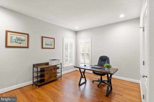 6962 EMMA CT, Warrenton, VA 20187