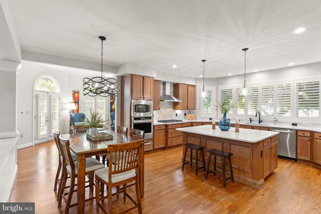 6962 EMMA CT, Warrenton, VA 20187