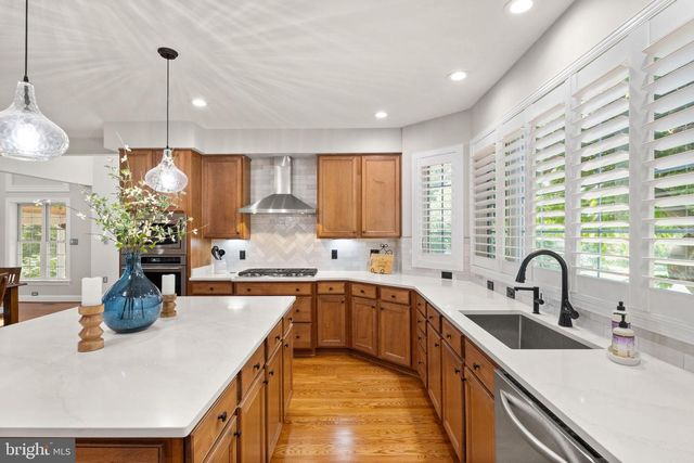 6962 EMMA CT, Warrenton, VA 20187