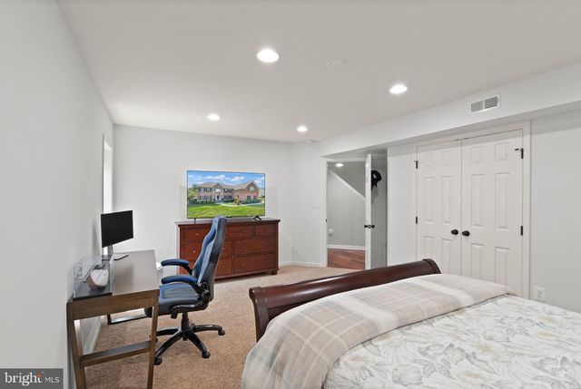 6962 EMMA CT, Warrenton, VA 20187
