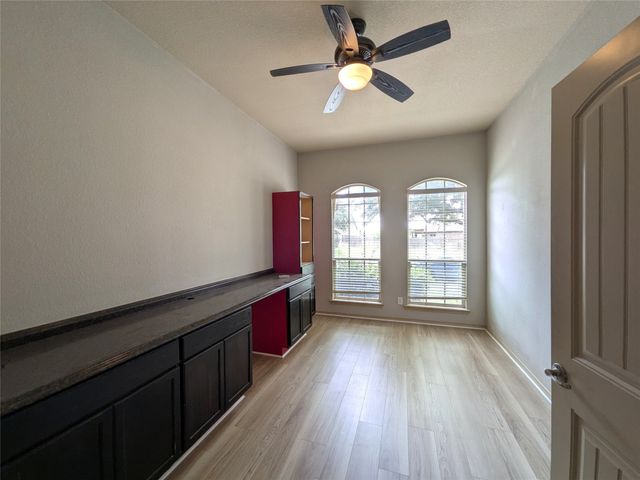 14013 Zippo Way, Fort Worth, TX 76052