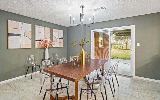 6004 Homestead Road, Rosenberg, TX 77471