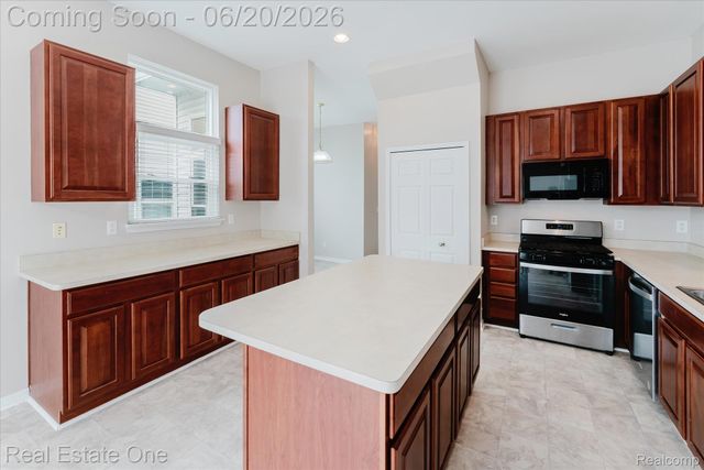 1537 Chapleau Drive, Scio Township, MI 48103