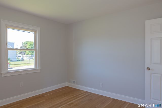 21 Bertrose Avenue, Milford, CT 06460