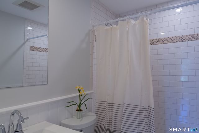 21 Bertrose Avenue, Milford, CT 06460