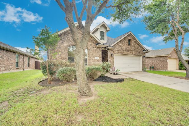 1020 Lake Hollow Drive, Little Elm, TX 75068