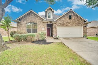 1020 Lake Hollow Drive, Little Elm, TX 75068