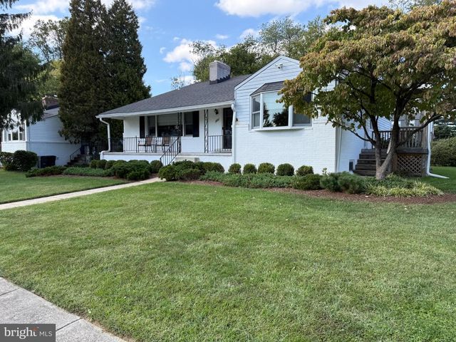 3102 HATTON RD, Baltimore, MD 21208