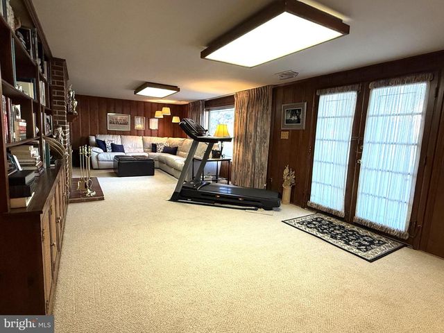 3102 HATTON RD, Baltimore, MD 21208