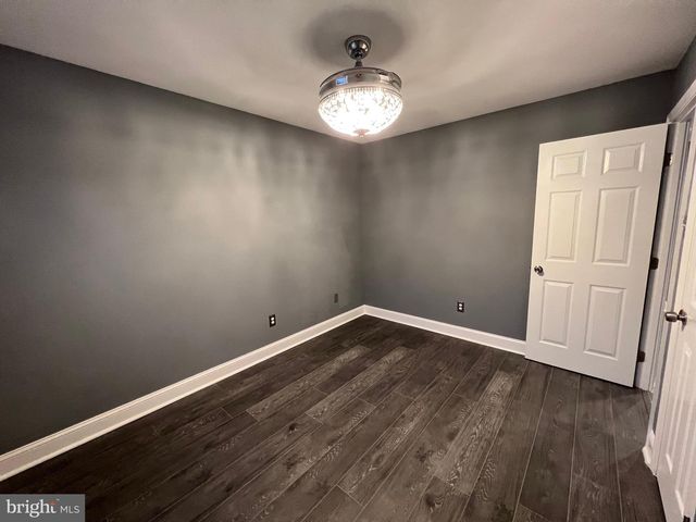 5002 DEQUINCEY DR, Fairfax, VA 22032