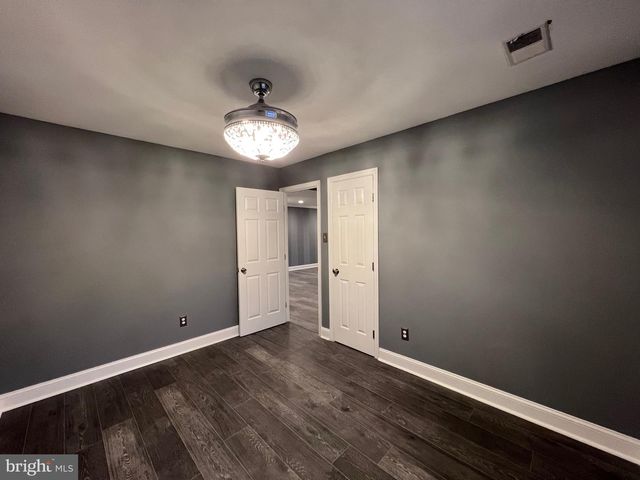 5002 DEQUINCEY DR, Fairfax, VA 22032