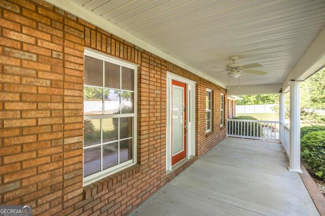 201 Strawberry Circle, Dublin, GA 31021