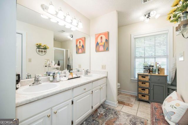 201 Strawberry Circle, Dublin, GA 31021