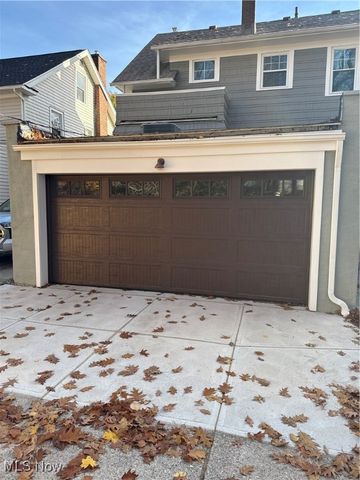 1610 Marlowe Avenue, Lakewood, OH 44107