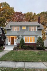 1610 Marlowe Avenue, Lakewood, OH 44107