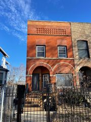 4035 S Indiana Avenue, Chicago, IL 60653