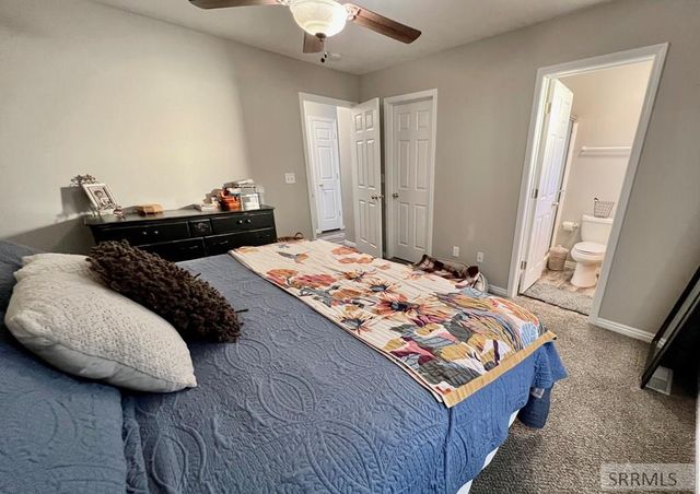 978 Edinburg Circle, Ammon, ID 83406