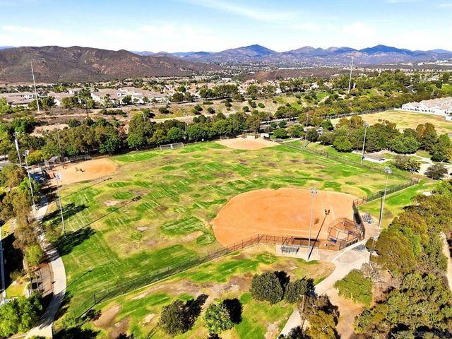 11155 Caminito Arcada, San Diego, CA 92131