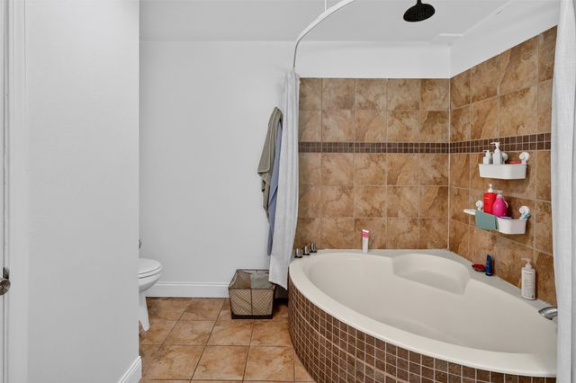 3821 Winfield Avenue, Fort Worth, TX 76109