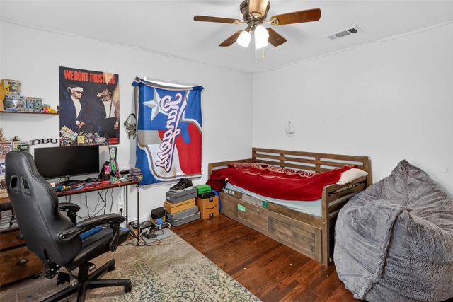 3821 Winfield Avenue, Fort Worth, TX 76109