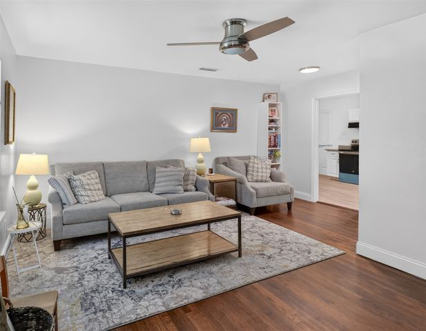 3821 Winfield Avenue, Fort Worth, TX 76109