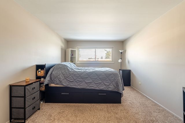 120 Collen Drive 221A, Lombard, IL 60148