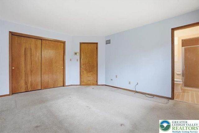 5271 Camp Meeting Road, Upper Saucon Twp, PA 18034